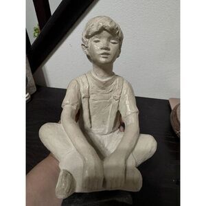 Austin‎ Productions Sculpture 1979 Sitting Boy